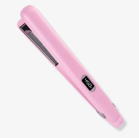 CHI x Barbie Dream Pink Hairstyling Iron - Picture 2 of 6
